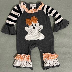 Charcoal Ghost Ruffle Romper by Marie Nicole 3-6M